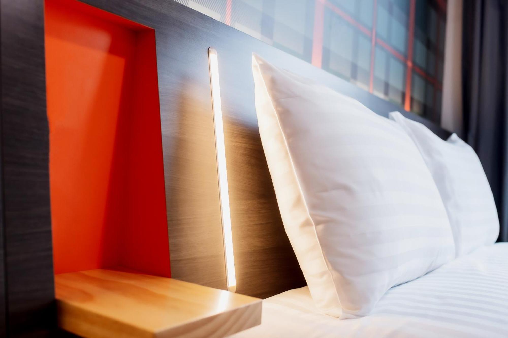 Easyhotel Paris Nord Aubervilliers Zewnętrze zdjęcie