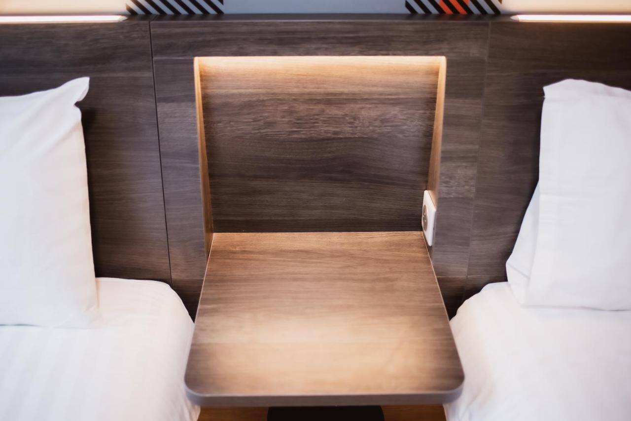 Easyhotel Paris Nord Aubervilliers Zewnętrze zdjęcie
