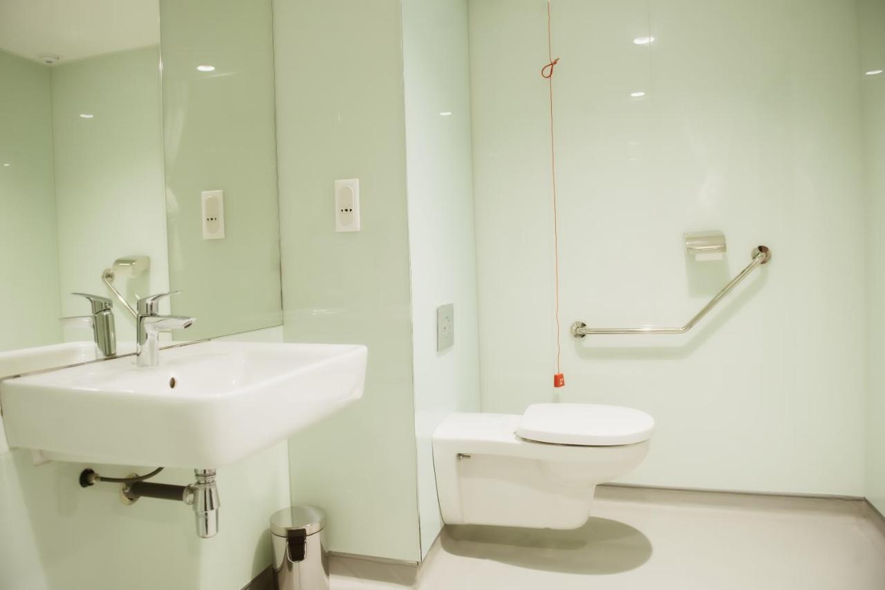 Easyhotel Paris Nord Aubervilliers Zewnętrze zdjęcie