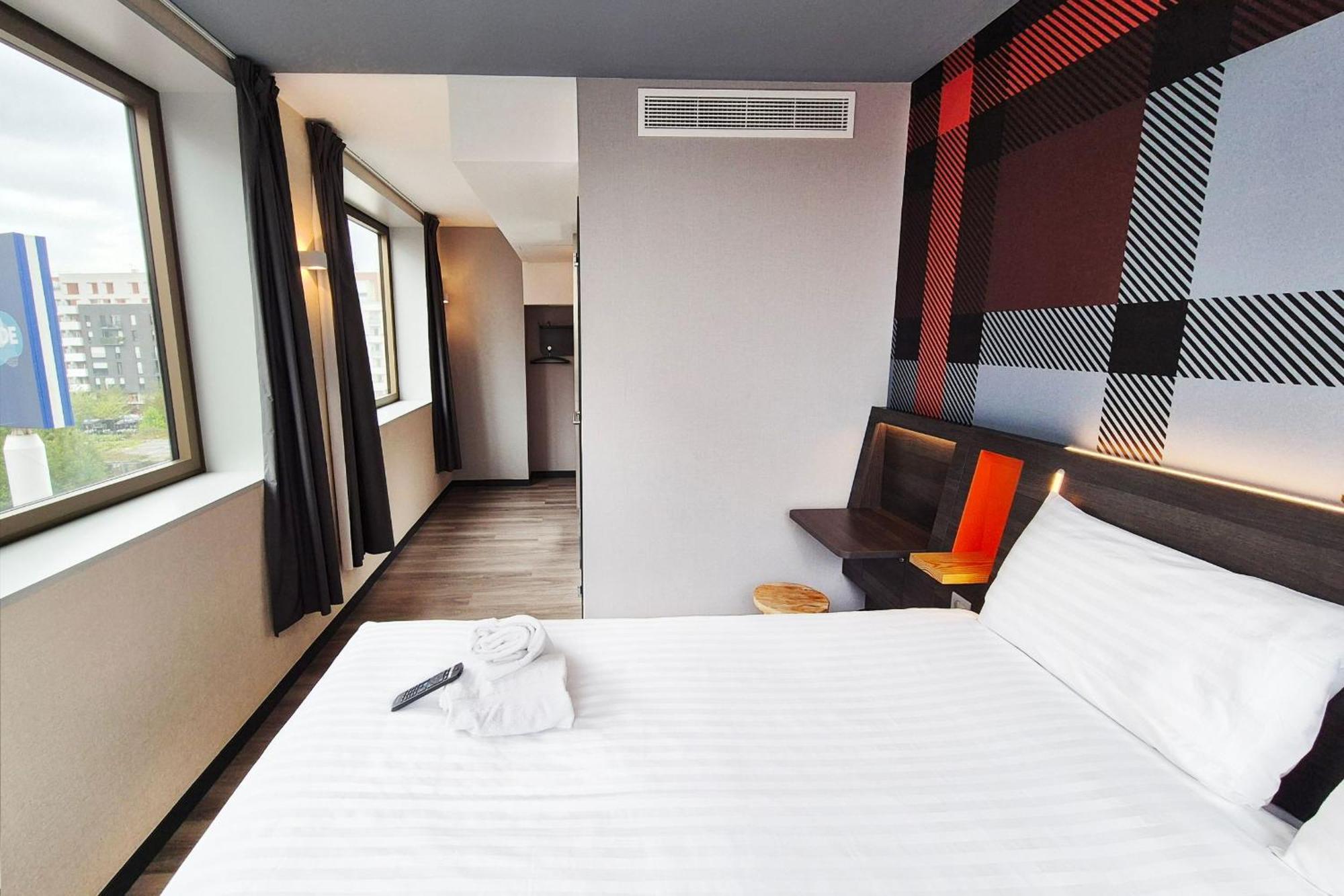 Easyhotel Paris Nord Aubervilliers Zewnętrze zdjęcie